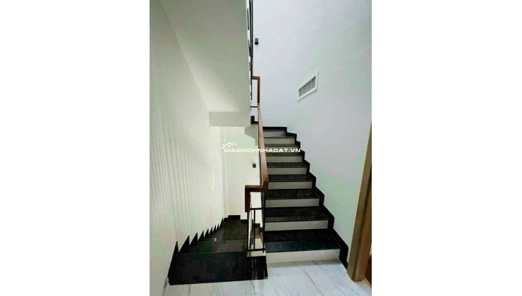 BÁN NHÀ HXH KHU PHỐ 4 BTT, NGAY TRUNG TÂM TP THỦ ĐỨC – GIÁ CHỈ 6,9 TỶ. LH:0866898639.