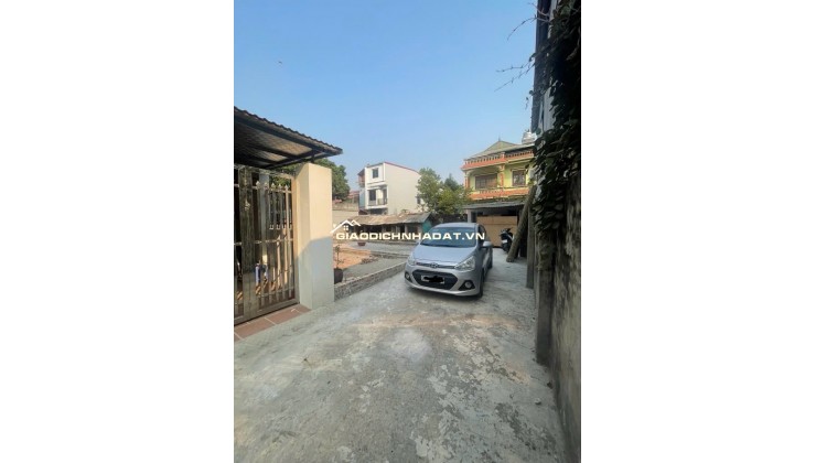 Bán Gấp - Tằng My- Nam Hồng – Đông Anh 70 m2 . mặt tiền: 5 m Đường rộng 3.5 m .giá chào 4,4 tỷ. Liên hệ: Nhung Omi: 0348866668