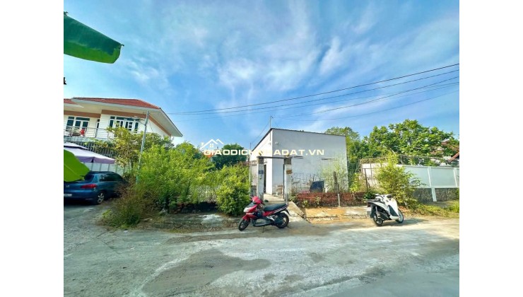 CHÍNH CHỦ BÁN ĐẤT BIỆT THỰ HIỆP BÌNH CHÁNH, DT 343.8M2, DTSD 448,1M2,CHỈ 27 TỶ. LH:0947961777.