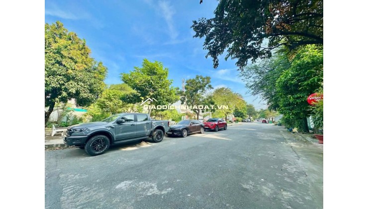 CHÍNH CHỦ BÁN ĐẤT BIỆT THỰ HIỆP BÌNH CHÁNH, DT 343.8M2, DTSD 448,1M2,CHỈ 27 TỶ. LH:0947961777.