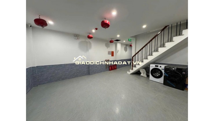 CCMN Trần Đại Nghĩa DT46m x 5 tầng, MT4m. Gần phố, dòng tiền cao