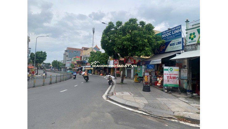 BÁN NHÀ TẠI 450 M2 SHR CHỈ 102 TỶ. LH: 0901893131...........