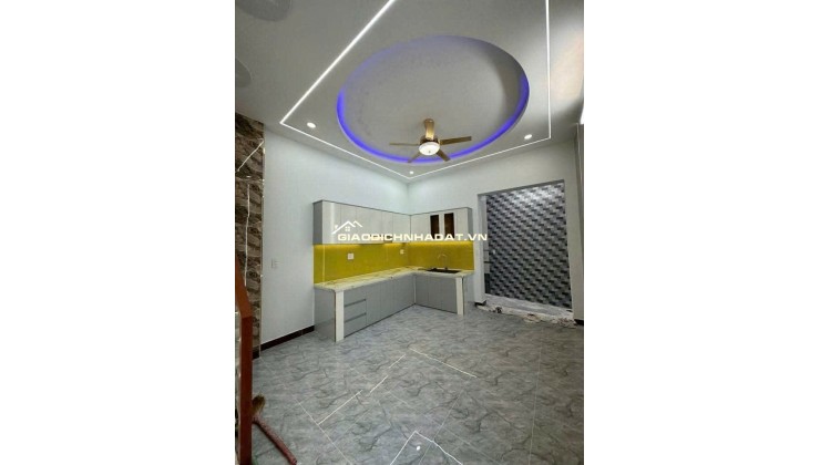 Nhà 5 tầng đẹp không tì vết, Chiến Lược, Bình Tân Chỉ 8 tỷ