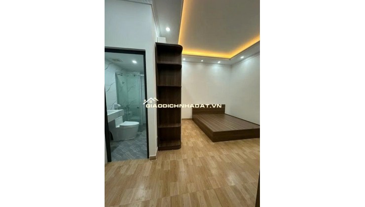 Lô góc, Trương Định, DT57m x 4 tầng, full nội thất, VF3 đỗ cửa, ngõ thông, KD đẹp