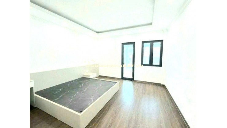 BÁN NHÀ MẶT PHỐ BỒ ĐỀ, 6 TẦNG THANG MÁY, 2 Ô TÔ VÀO NHÀ, KINH DOANH SẦM UẤT, DT: 72m², Giá chào: 23,8 tỷ có TL