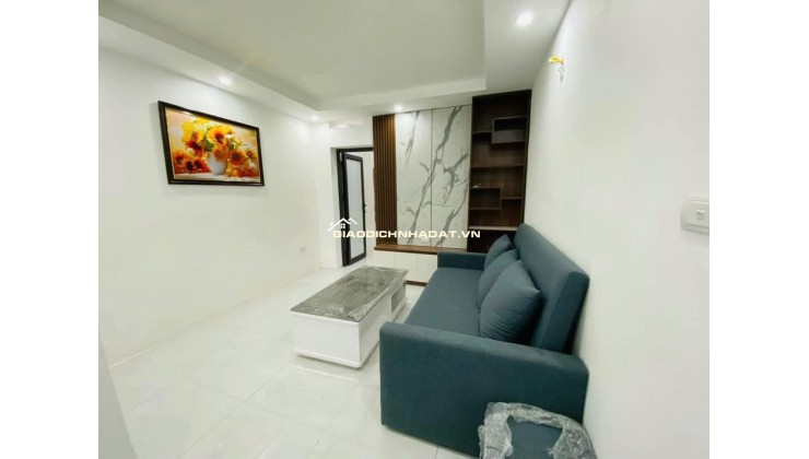 THANH XUÂN NGÕ RỘNG GẦN PHỐ BÁN ĐẤT TẶNG NHÀ 4 TẦNG 50M2 Ở LUÔN