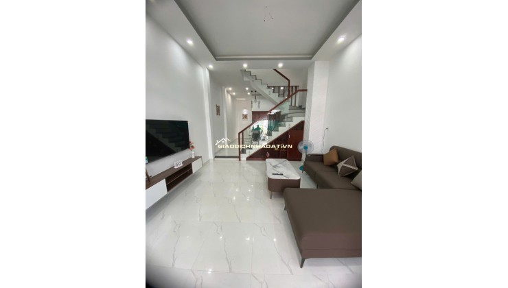 CHỈ 5X TỶ - CÓ NGAY SIÊU PHẨM NHÀ 3 TẦNG HXH TẠI QUẬN 9 - TẶNG FULL NỘI THẤT NỬA TỶ. LH:0906857033.