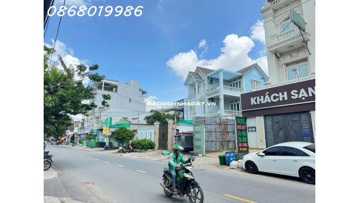 4.9 Tỷ-  72.1m2 - 2PN - Xe hơi ngủ trong nhà Đường Làng Tăng Phú, Tăng A