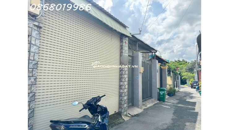 4.9 Tỷ-  72.1m2 - 2PN - Xe hơi ngủ trong nhà Đường Làng Tăng Phú, Tăng A