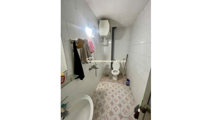 Cần tiền em bán gấp nhà Phố Kim Đồng 57m*4  Tầng, ba bước ra phố giá 9,3 tỷ