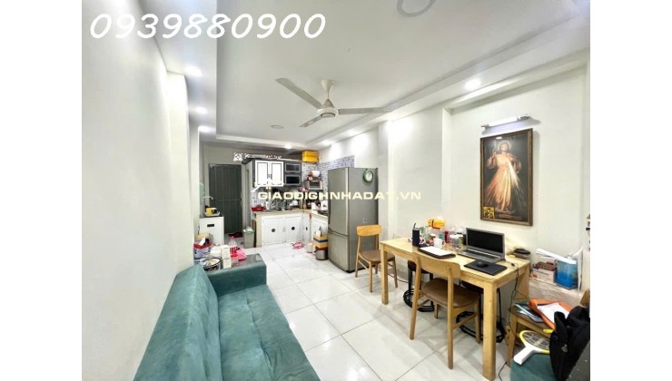 3 mặt hẻm ko LG, QH dân cư hiện hữu. 100m ra MT Hoàng Văn Thụ