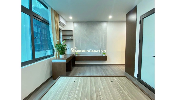 NHÀ ĐẸP NGAY TT QUẬN THANH XUÂN, 5 TẦNG THANG MÁY Ở LUÔN, CHỈ 7,X TỶ. LH:0908882298