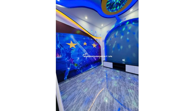 BÁN NHÀ DĨ AN – NHÀ PHỐ 4 TẦNG MẶT TIỀN ĐƯỜNG LỚN – FULL NỘI THẤT – VỊ TRÍ TRUNG TÂM AN PHÚ – GIÁ CHỈ 7,3 TỶ