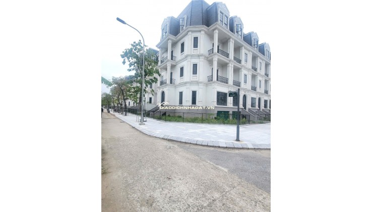SHOPHOUSE 3 MẶT TIỀN - HIẾM CÓ NẰM NGAY TRUNG TÂM DỰ ÁN JADE SQUARE