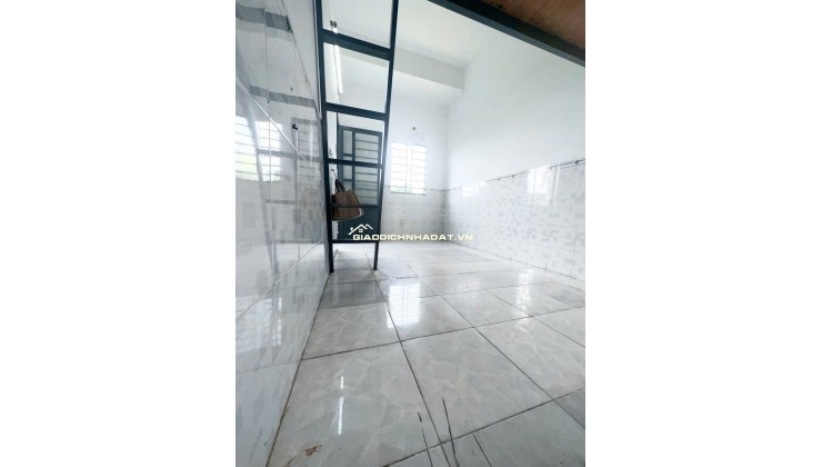 CHO THUÊ PHÒNG TRỌ MỚI TẠI 657 TRẦN VĂN GIÀU P.TÂN TẠO A, CHỈ 1,X TR/TH. LH:0913733855