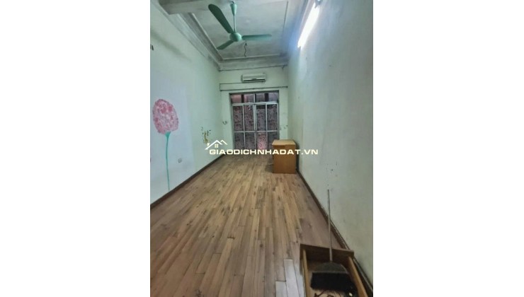 Phân lô,Lê Thanh Nghị DT 33m, 4 tầng. Ô tô, khu dân trí cao, an ninh đảm bảo, KD - VP đẹp.