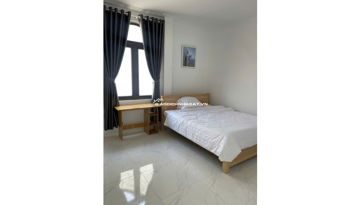 BÁN HOẶC CHO THUÊ BIỆT THỰ 420m2 - 3PN - SÁT DALAT, VIEW RỪNG THÔNG. LH:0909206662.