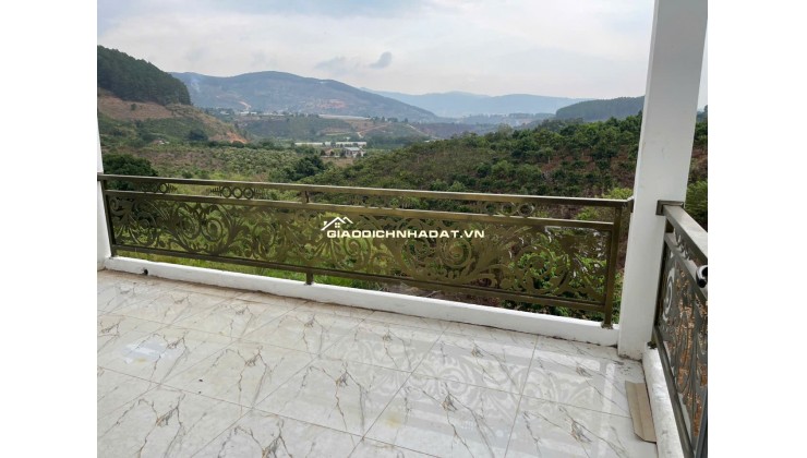 BÁN HOẶC CHO THUÊ BIỆT THỰ 420m2 - 3PN - SÁT DALAT, VIEW RỪNG THÔNG. LH:0909206662.