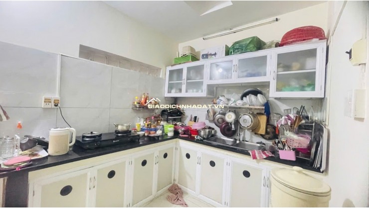 Bán nhà mặt tiền Dương Bá Trạc, Quận 8 – vị trí kinh doanh đắc địa – giá chỉ 7.2 tỷ