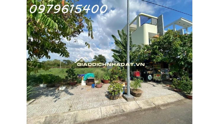 BÁN GẤP ĐẤT THỔ CƯ AN HẠ, BÌNH CHÁNH: SỔ ĐỎ TRAO TAY, DIỆN TÍCH 100M2, GIÁ NHỈNH 2 TỶ - CƠ HỘI VÀNG CHO NHÀ ĐẦU TƯ!
