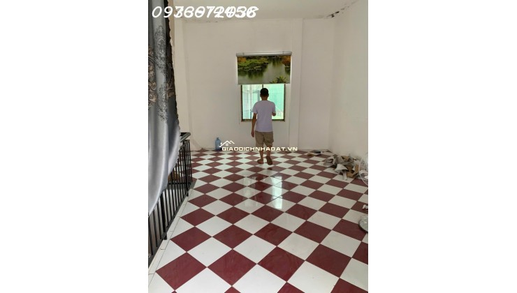 BÁN NHÀ MẶT PHỐ HÙNG VƯƠNG QUẢNG NGÃI, 36M2, GIÁ HỜI 4 TỶ, SỔ HỒNG RIÊNG!