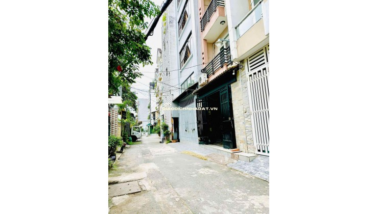 6 Tỷ nhỉnh: Nhà Quận 10 - ngay Bệnh Viện 115 - Xe hơi trong nhà 4 Tầng Ngang hơn 4m. VŨ 0933910039