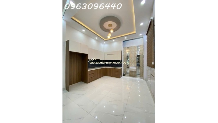 Bán nhà VIp Huỳnh Thị Đồng Nhà Bè Đường 20m Nhà 4 Tầng