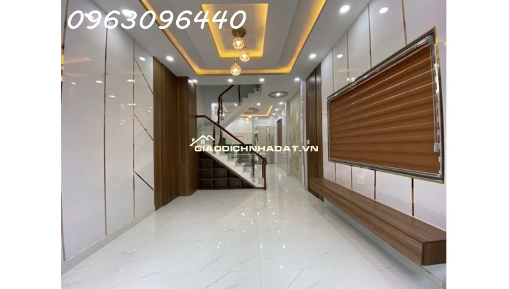 Bán nhà VIp Huỳnh Thị Đồng Nhà Bè Đường 20m Nhà 4 Tầng