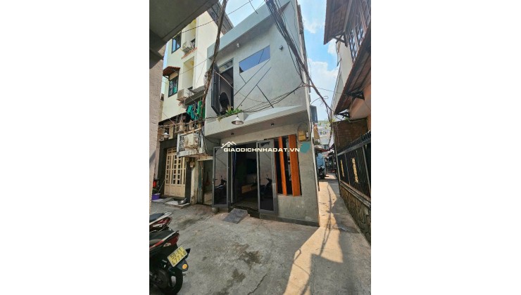 NHÀ MỚI ĐẦY ĐỦ NỘI THẤT, HẺM TRẦN VĂN ĐANG QUẬN 3. SỔ HỒNG RIÊNG, CÔNG CHỨNG NGAY