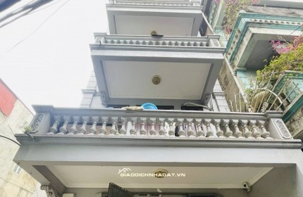 BÁN NHÀ TRẦN DUY HƯNG – LÔ GÓC 3 THOÁNG