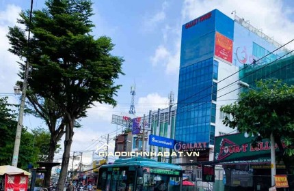 CHỦ GIẢM 800 TRIỆU BÁN GẤP NHÀ 2 MẶT TIỀN, 182M² THỔ, NỞ HẬU, Ô TÔ 7C NGỦ SÂN
