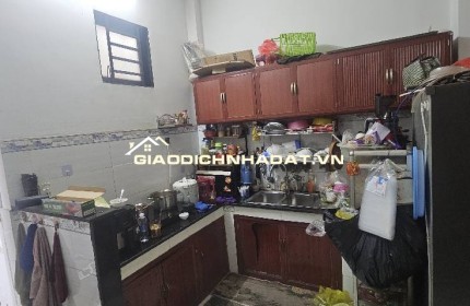 NHÀ NGANG ĐẸP - 5X12 - TRỆT LẦU SÁT HẺM XE HƠI
