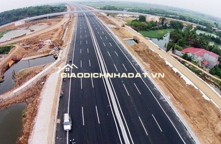 300tr sở hữu lô đất thổ cư, sổ sẳn mặt tiền DT 753 , cách chợ Tân Phước chỉ 50m