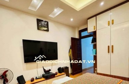 Cần bán Gấp nhà Trần Cung 56m2 4 tầng full nội thất - 2 mặt thoáng - Giá nhỉnh 10t