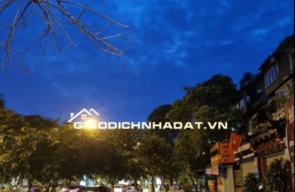 HIẾM MẶT PHỐ VIP BA ĐÌNH-VỈA HÈ ĐÁ BÓNG -8 TẦNG THANG MÁY-KINH DOANH ĐẲNG CẤP MỌI LOẠI HÌNH - HIẾM NHÀ BÁN