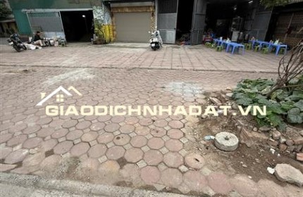 NGUYỄN VĂN CỪ,LONG BIÊN 11.5 tỷ 50m MẶT TIỀN 5m NGÕ Ô TÔ,NHÀ C4 CŨ