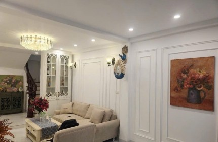 Xuân Đỉnh thiết kế hiện đại, 35m, 5 tầng, mặt tiền 3.5m, oto đỗ cửa!