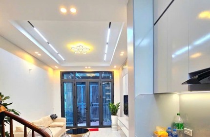 Bán nhà Xuân Đỉnh 30m, 5 tầng, mặt tiền 4.5, hiện đại, tặng fun nội thất!