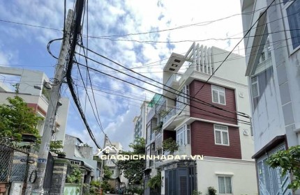 Nhà thiết kế hiện đại trang bị nội thất cao cấp Quận 7 HCM