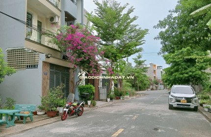 Nhà 2 tầng chính chủ bán đường Bưng Ông thoàn Quận 9