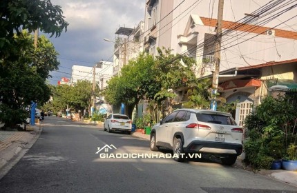 NHÀ 4 TẦNG 70M2 HẺM Ô TÔ TRÁNH NGAY LÊ VĂN VIỆT QUẬN 9 CHỈ NHỈNH 5 TỶ