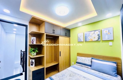 Bán nhà Thống nhất, hẻm xe hơi, 5 tầng chỉ nhỉnh 8 tỷ