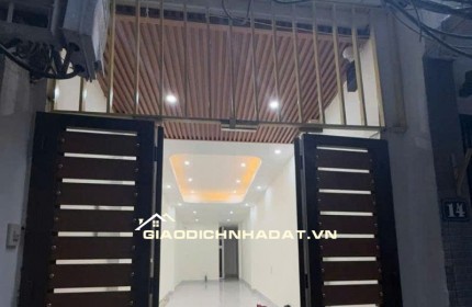 Nhà Trích Sài, 6 tầng thang máy, diện tích 43m, mặt. tiền 3m thoáng đẹp.