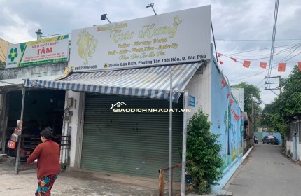 BÁN NHÀ TẠI 450 M2 SHR CHỈ 102 TỶ. LH: 0901893131...........