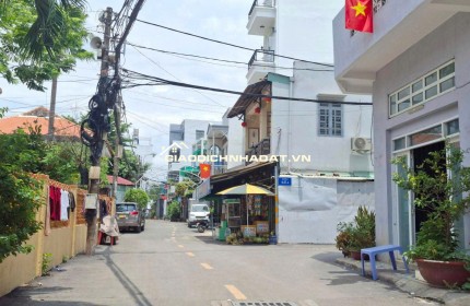 SIÊU HIẾM -  E HƠI NGỦ TRONG SÂN NGAY KẾ BÊN TRUNG TÂM HÀNH CHÍNH TP THỦ ĐỨC Chỉ 7.99 tỷ