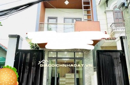 HÀNG SIÊU HIẾM - XE HƠI NGỦ TRONG SÂN NGAY KẾ BÊN TTHC, Quận TÂN PHÚ chỉ 7.99 tỷ