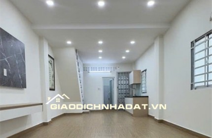 Chu Văn An, Bình Thạnh - 3 mặt hẻm - 4,45Tỷ.