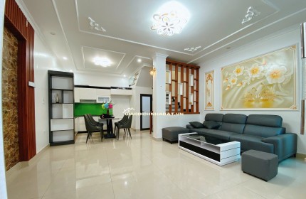 GỐC DÂN ĐỘC LẬP SÂN CỔNG ĐẸP HÀO KHÊ