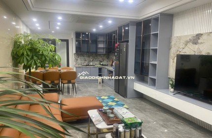 Chính chủ bán nhà Thạch Bàn 40m 6 tầng MT 4,5m ô tô, thang máy giá 8.9 tỷ