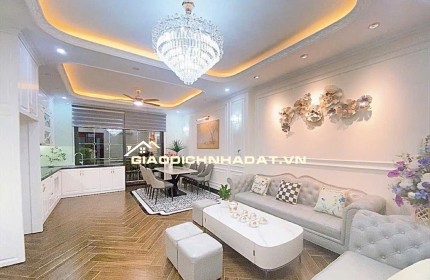 Chính chủ bán nhà phố Bà Triệu – 5 tầng, 60m², cách mặt phố chỉ 15m, giá tốt 10.5 tỷ